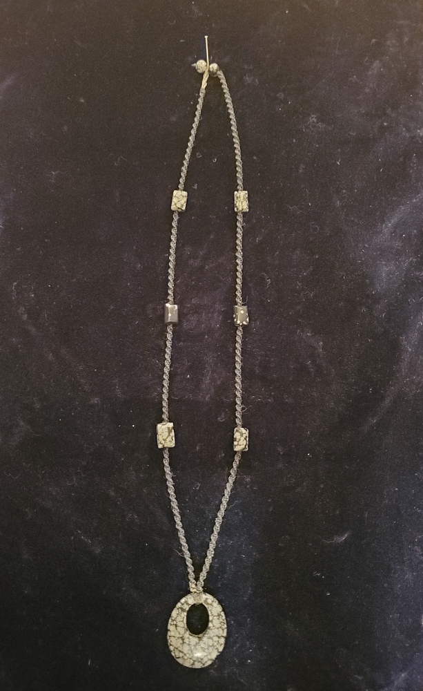 Handmade macrame necklace